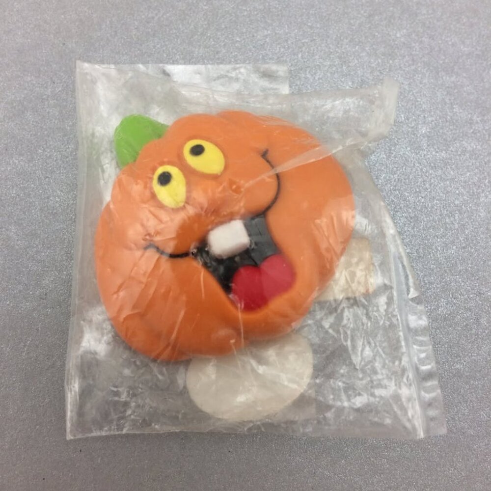 Vintage Amram RUSS Halloween Pumpkin Brooch Pin Original Packaging